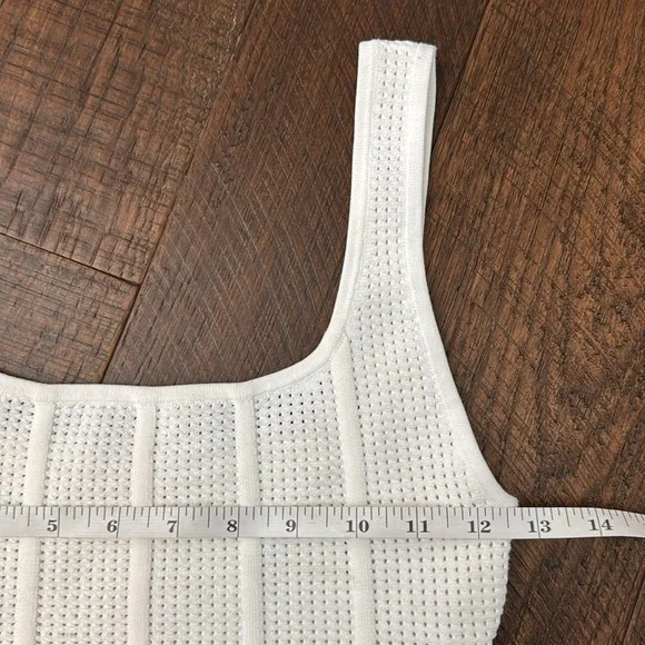 Babaton Sculpt Knit Squareneck Cropped Tank in White - Picture 6 of 9